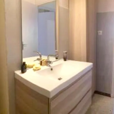 Holiday Home Rue De Les Coscolledes בית נופש